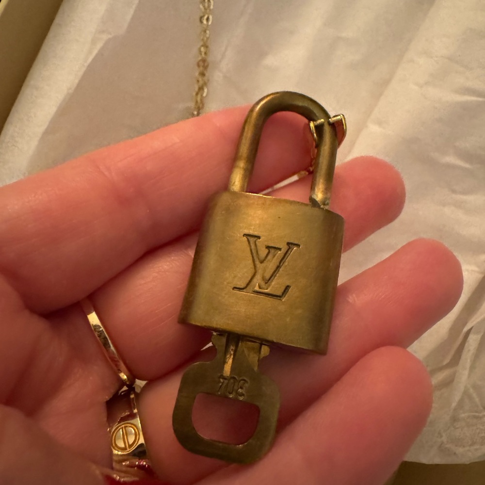 Louis Vuitton Gold Brass Lock & Key Set 🔐
